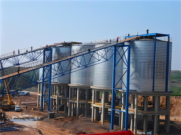 螺旋鋼板倉施工現(xiàn)場(chǎng)